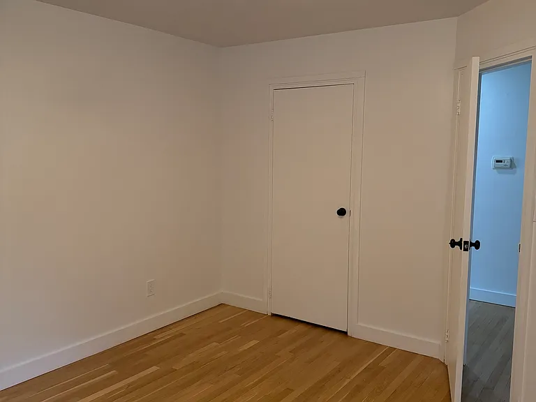 17 Dartmouth Ave #2A — Photo 5