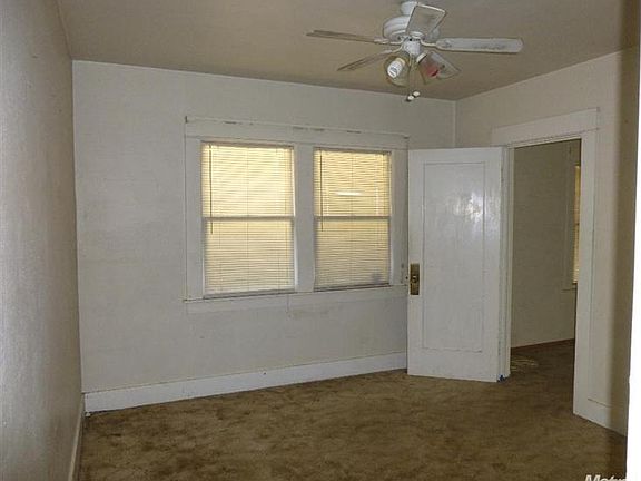 4th image of 442 W Olive Ave