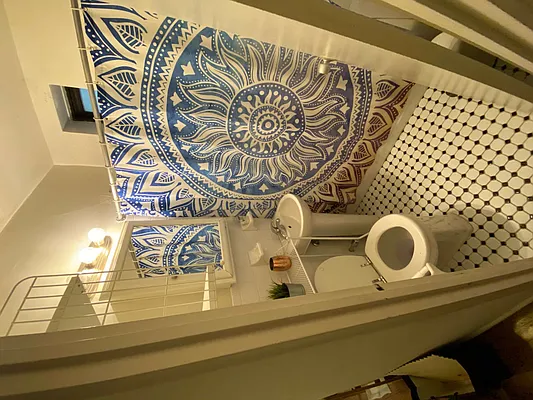 Rented by Compass | media 11