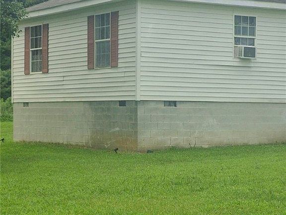 5th image of 21 Cosby Ln