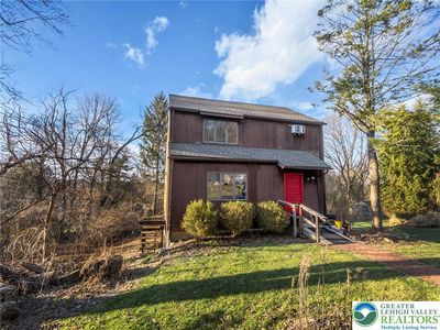 2121 Saucon Ave, Bethlehem, PA, 18015