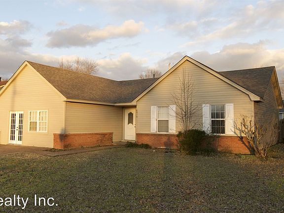 2nd image of 6010 Chandeleur Dr
