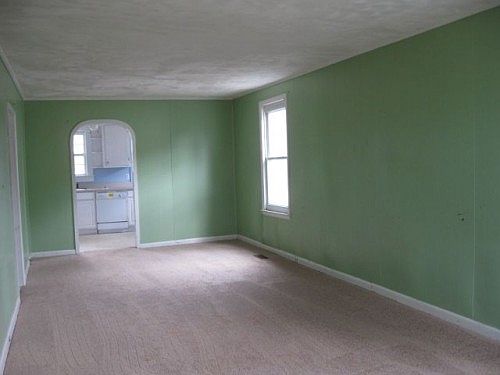 4th image of 2119 McCroskey Ave