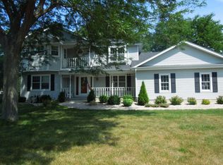 N101W16112 Santa Fe Dr, Germantown, WI 53022