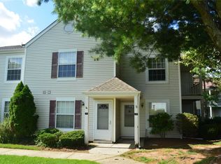 121 Fairview Cir, Middle Island, NY 11953