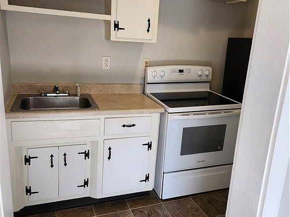 3rd image of 77 State St Unit 1