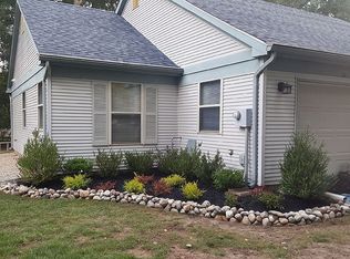 318 Gardenia Dr, Whiting, NJ
