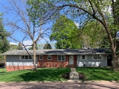 2014 Ross St, Yankton, SD, 57078