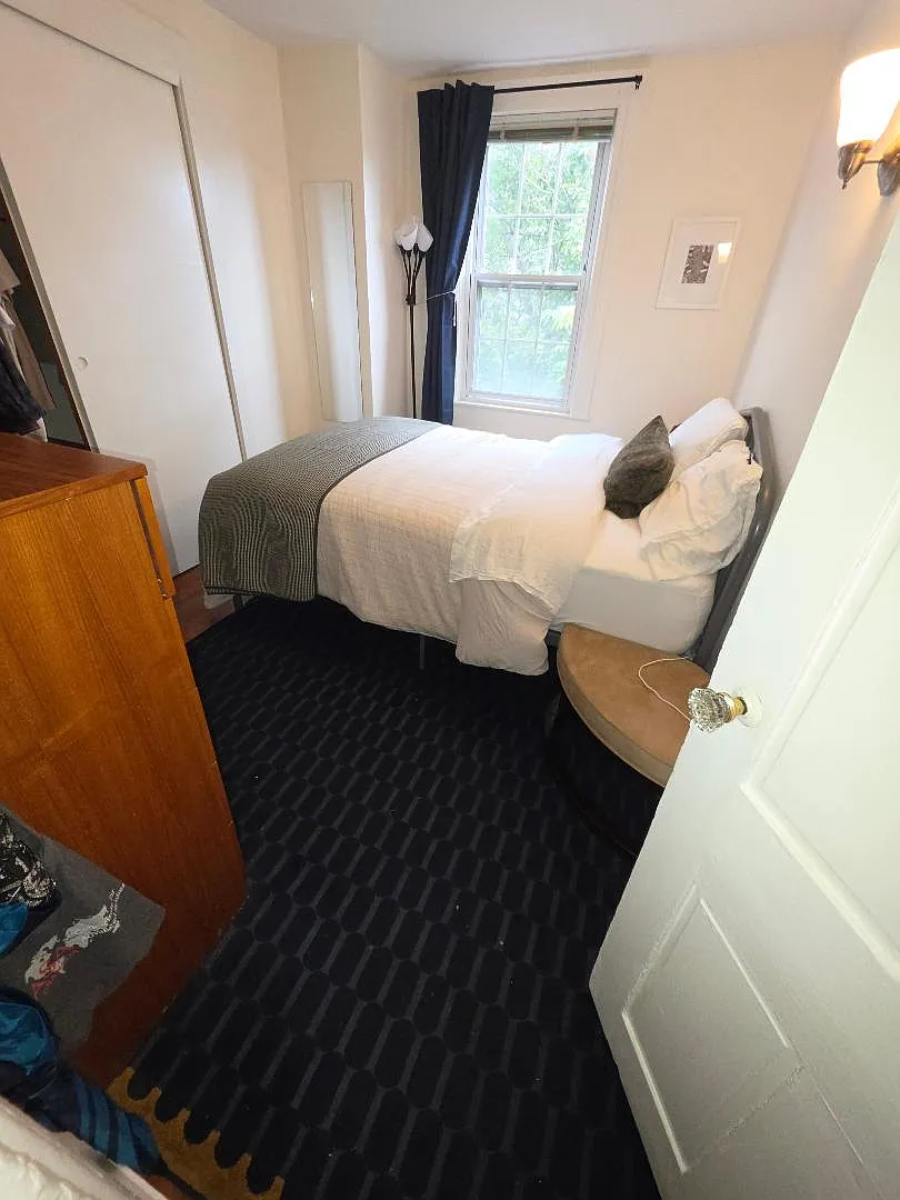 2 bed, 800 sqft, $1,900 — Photo 4