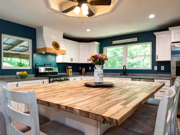 9641 State Highway 39, Aurora, MO 65605