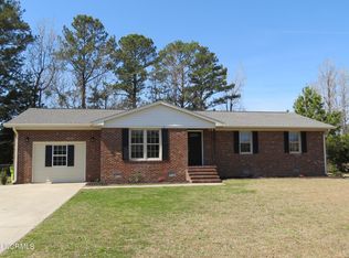 3 Derrick Cir, Havelock, NC 28532
