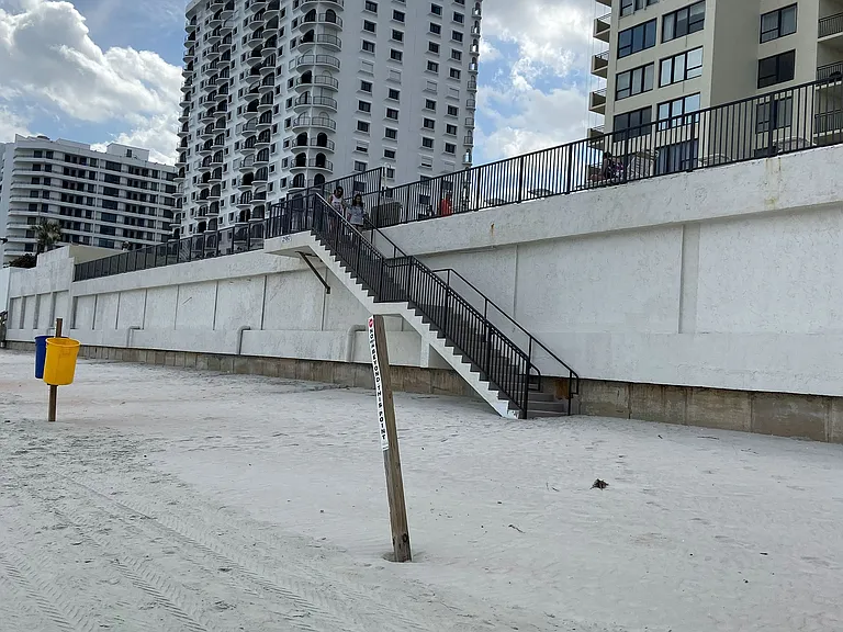 Atlantic Ave — Photo 46