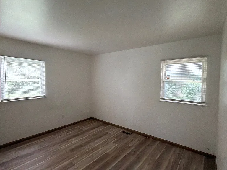 9438 Conried Dr — Photo 13