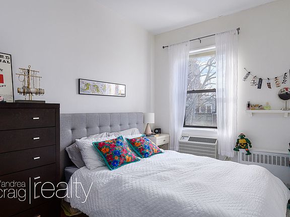 3rd image of 186 Amity St APT 5B