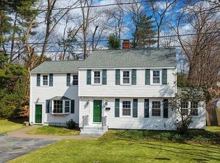 3 Henderson Ave, Andover, MA 01810