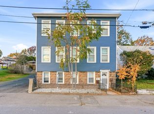 89 Dale St, Revere, MA 02151
