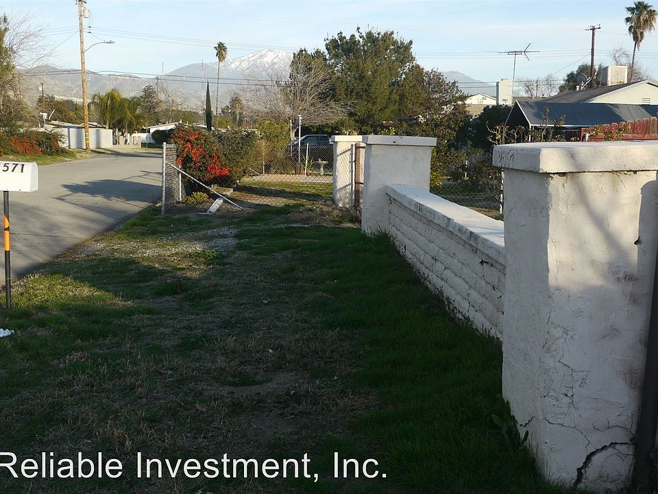 2nd image of 25571 Jane St