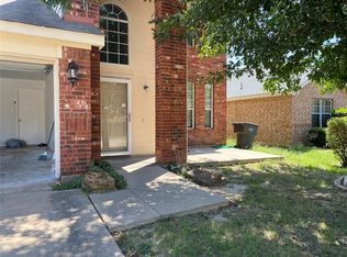 11141 Boulder Ridge Dr, Fort Worth, TX 76140