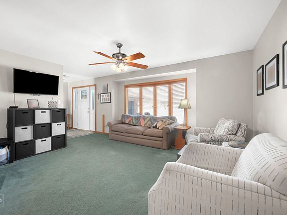 2nd image of 3235 192nd St