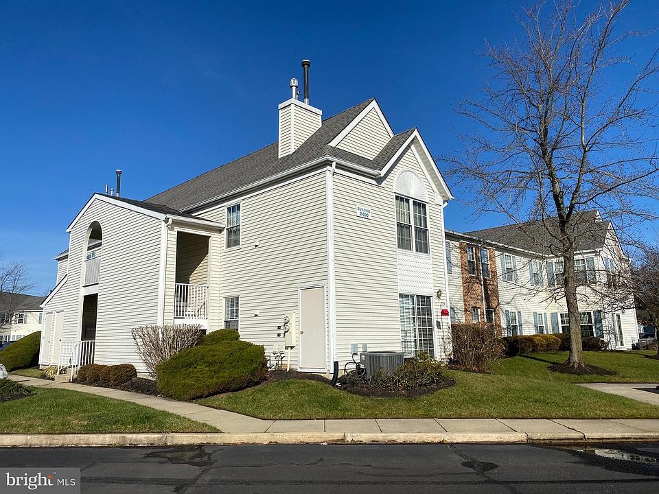 1st image of 2404 Toddsbury Ct