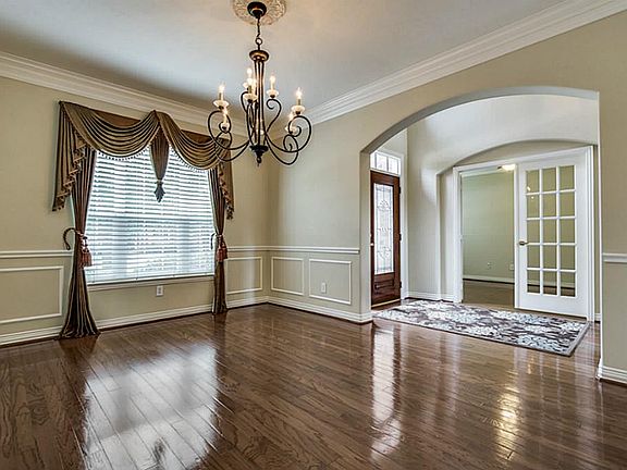 4th image of 3222 Southford Manor Ln