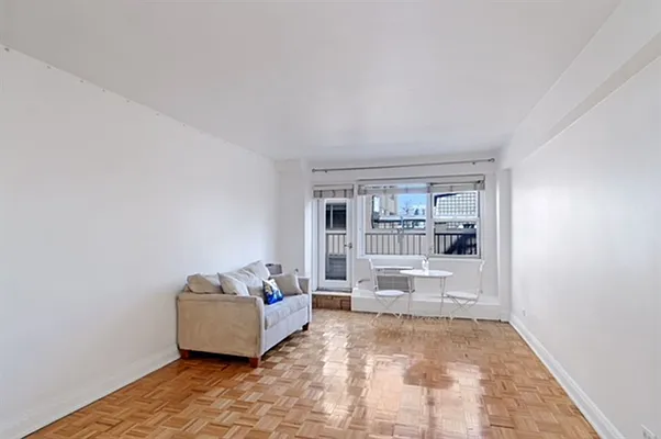 Rented by Corcoran | media 8