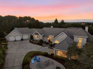 26048 Paseo Del Sur, Monterey, CA 93940