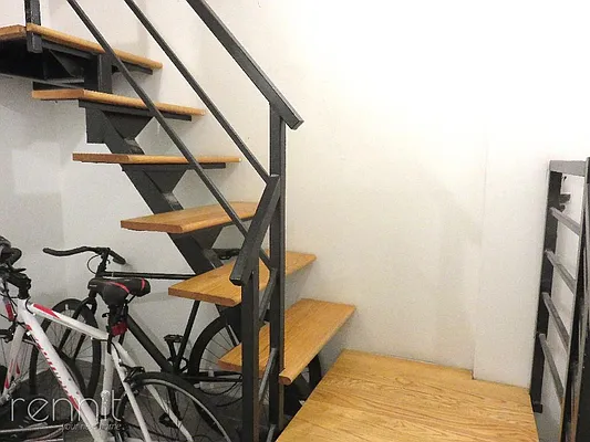 Rented by Rennit Inc. | media 37