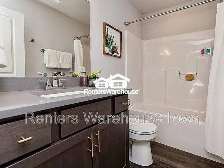 3619 NE Kara Ln — Photo 15