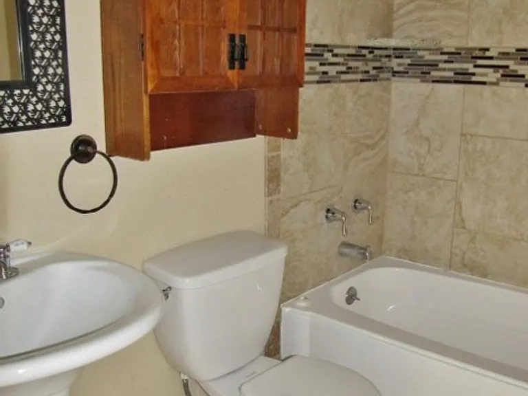 823 Plaza Encanto — Photo 19
