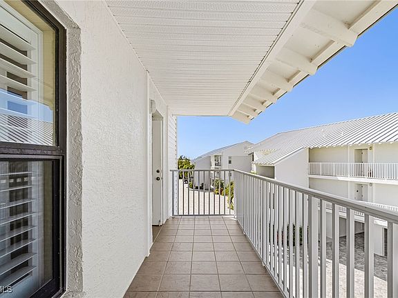 3rd image of 16641 Stringfellow Rd #506