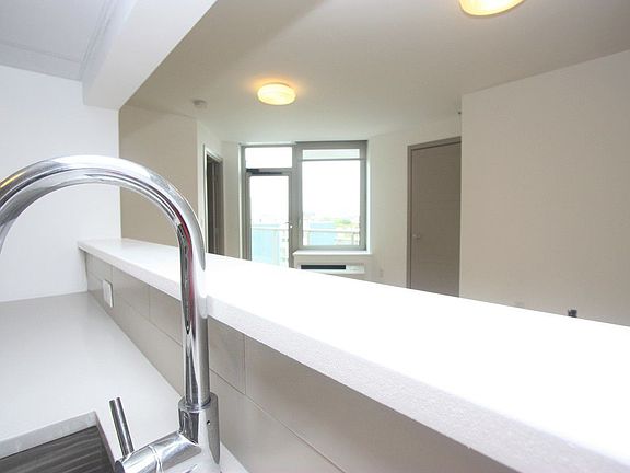 5th image of 505 Saint Marks Ave APT 5L