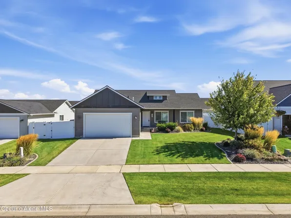 12090 N Gipper Loop, Rathdrum, ID 83858