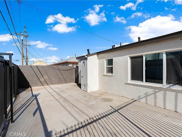 44945 Trevor Ave — Photo 18