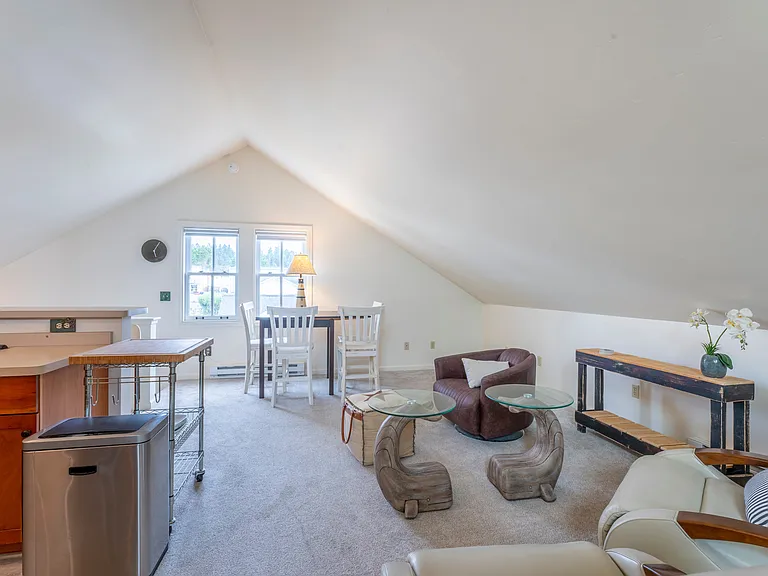 45016 Ukiah St — Photo 10
