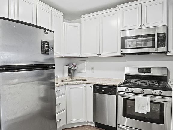 5th image of 4501 Arlington Blvd APT 231
