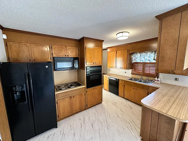 1653 Elijah Loftin Rd — Photo 6