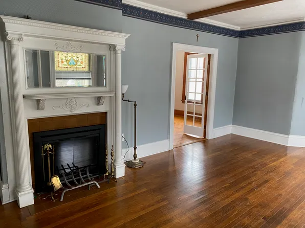 (undisclosed Address), Worcester, MA 01603