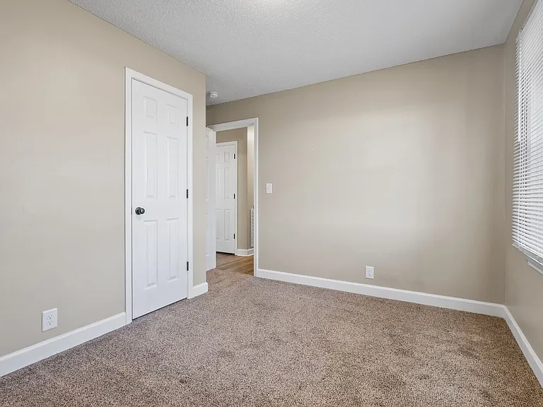 118 Union Hall Rd — Photo 16