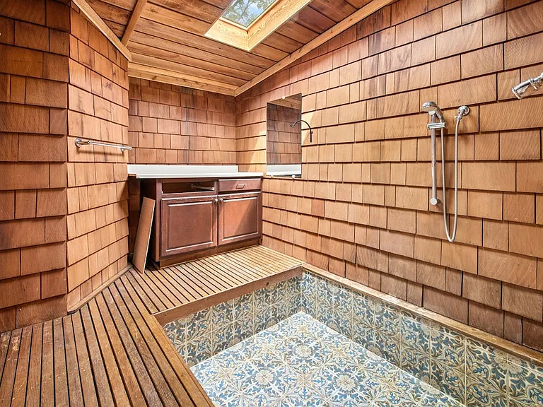 119 Topspin Cir — Photo 32