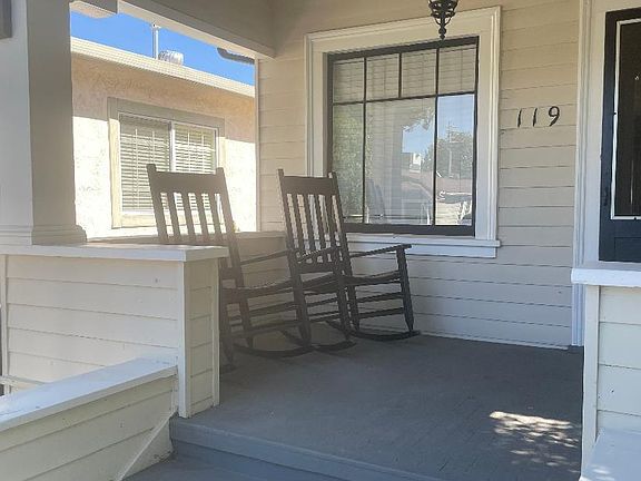 3rd image of 119 Luzena Ave