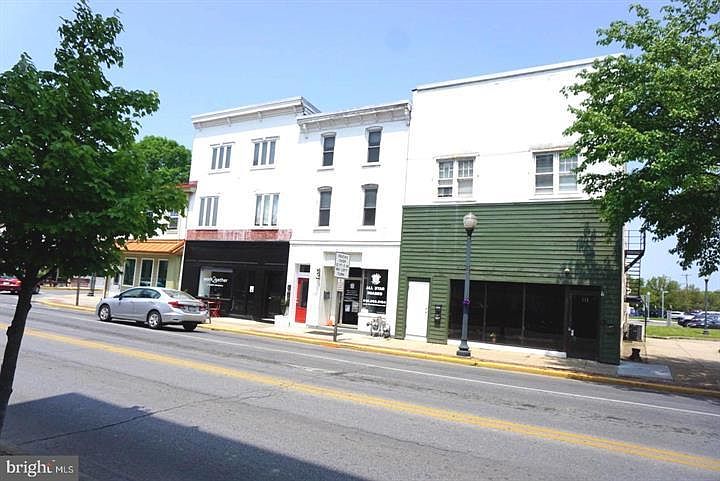 1st image of 109 E Lancaster Ave Floor 2