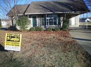 2806 Richardson Dr, Jonesboro, AR 72401