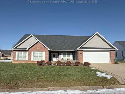 228 Glen Oaks Ct, Hurricane, WV, 25526