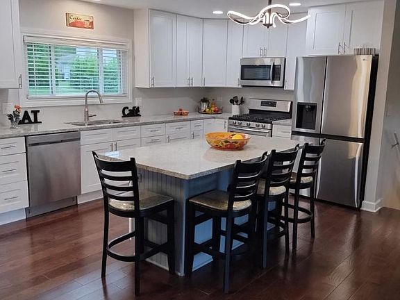 2nd image of 4512 Crab Orchard Dr