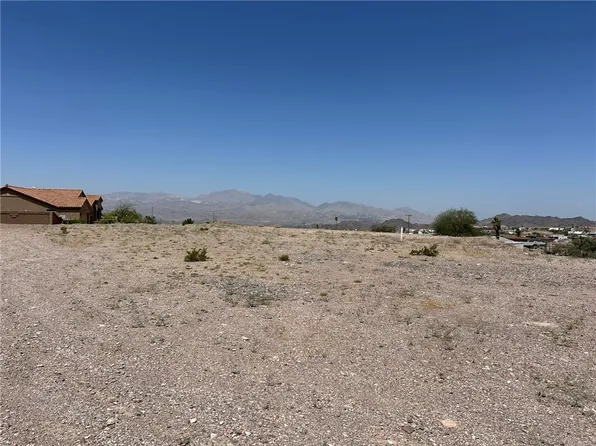 701 La Puerta Rd, Bullhead City, AZ 86429