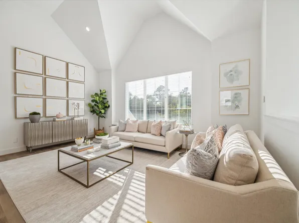 845 Elkhart St #D, Houston, TX 77091