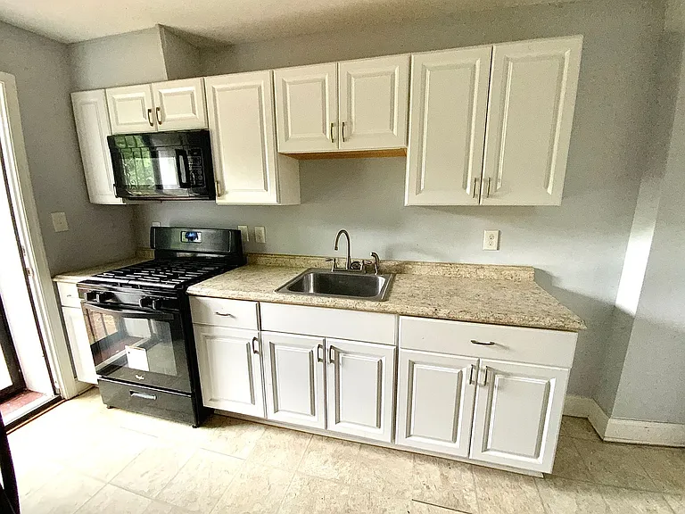 716 McCabe Ave #1 — Photo 10