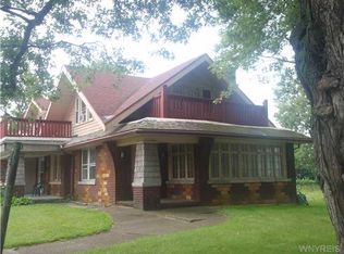 1 Cayuga Creek Rd, Cheektowaga, NY 14227