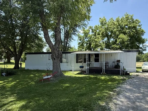 6011 Grigsby Ln, Pleasant Plains, IL 62677